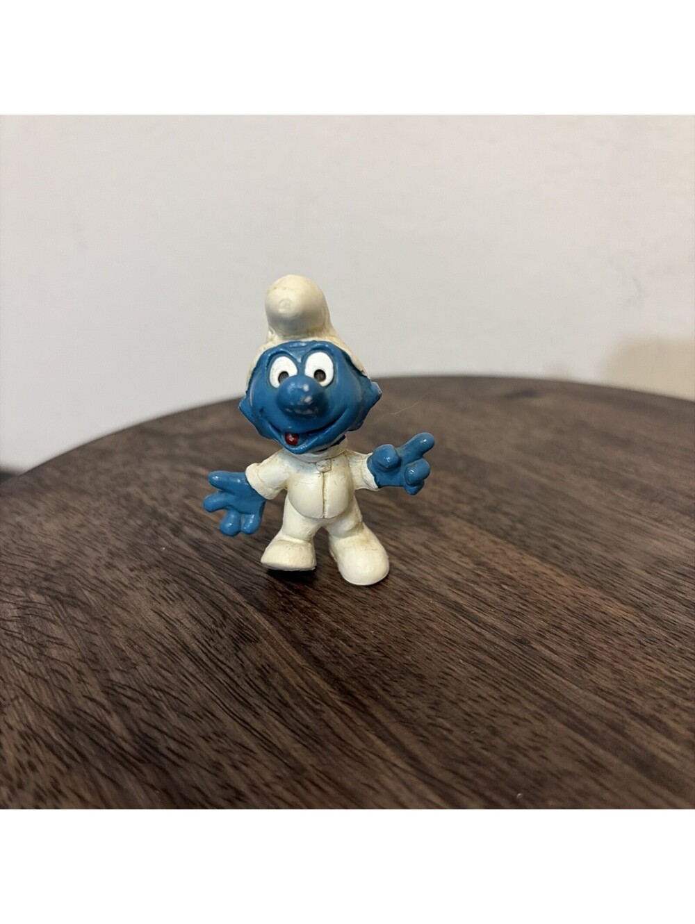 Smurfs Vintage  Astro Smurf Astronaut Figurine Vintage PVC Toy NO Helmet 1965